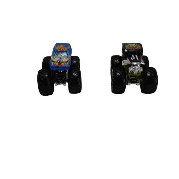 Lot Of 2 Hot Wheels Monster Trucks Bone Shaker & Rodger Dodger Toy - Picture 4 of 6